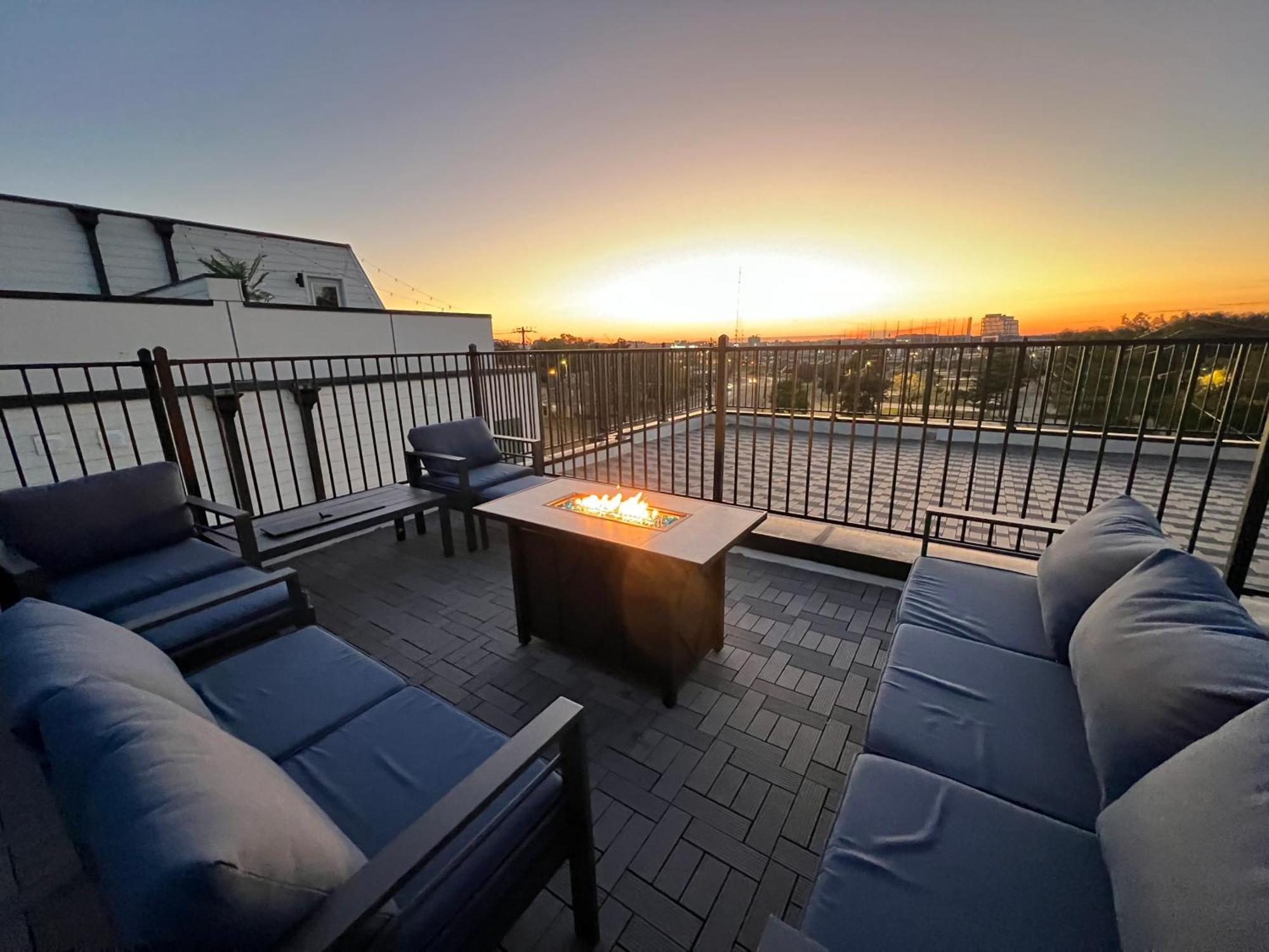 New Elevations Rooftop 5 Min To Downtown Nash Нэшвилл Экстерьер фото